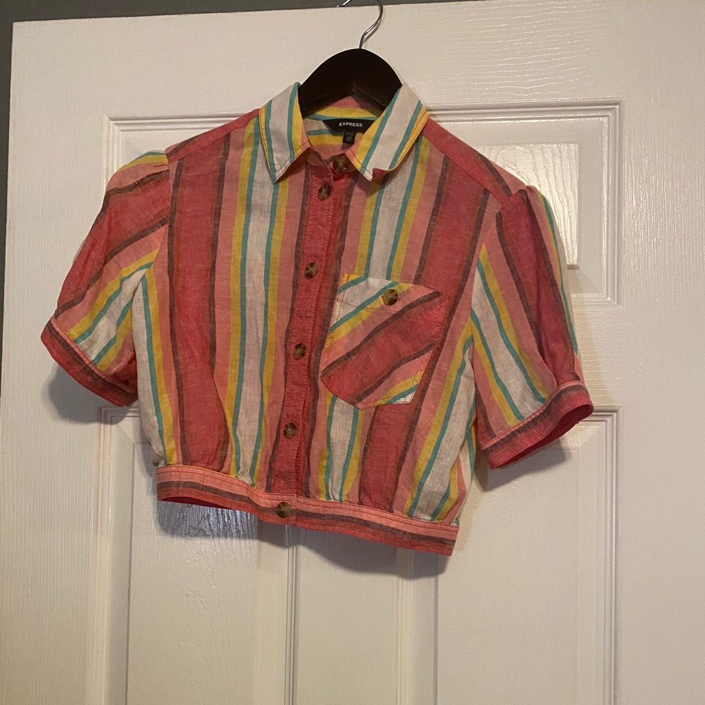 Express Button Down Crop Top